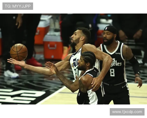 勇士对湖人大战在即波尔津吉斯出战存疑追梦有望参赛助力球队